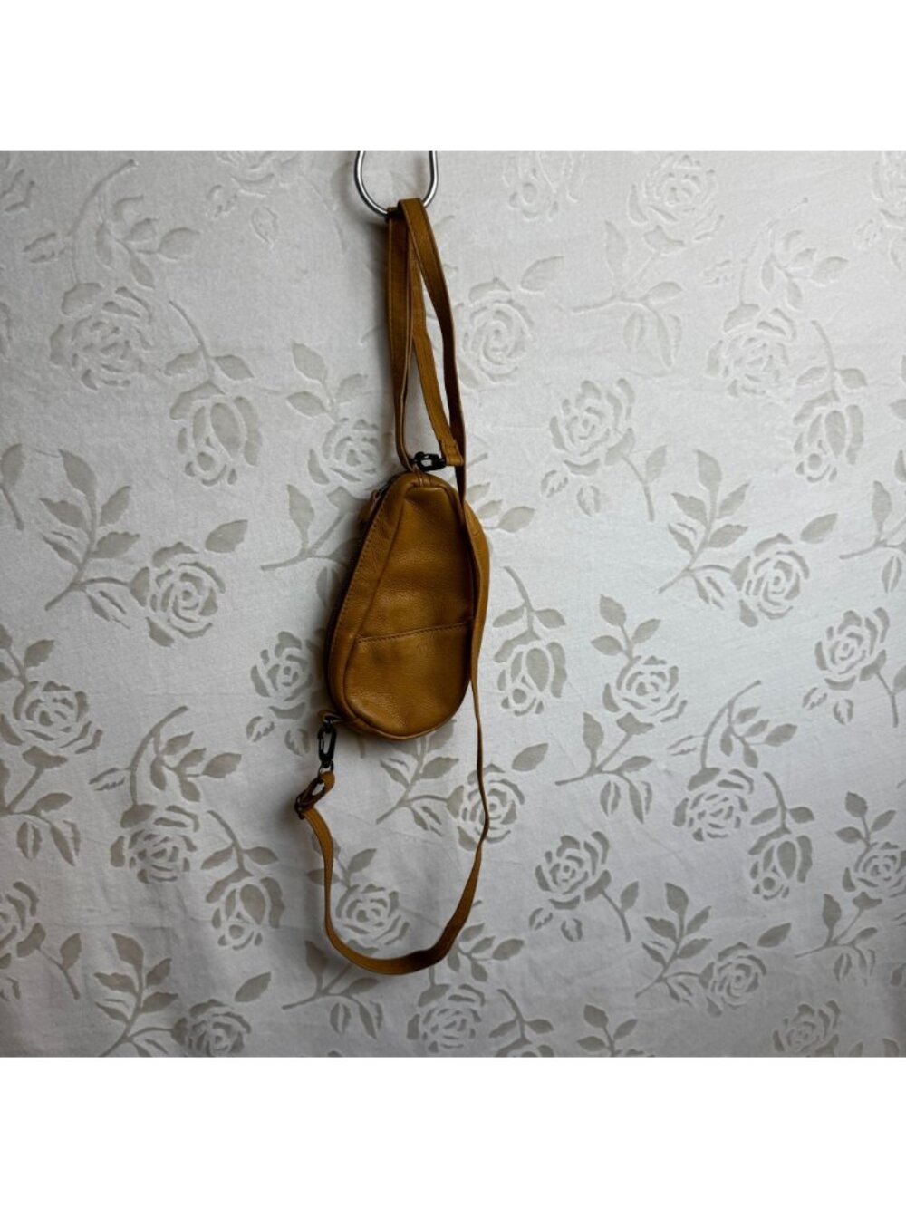 Vintage LL Bean AmeriBag Mini Sling Bag Crossbody or Leather Wristlet Tan OALY2 - Picture 6 of 10